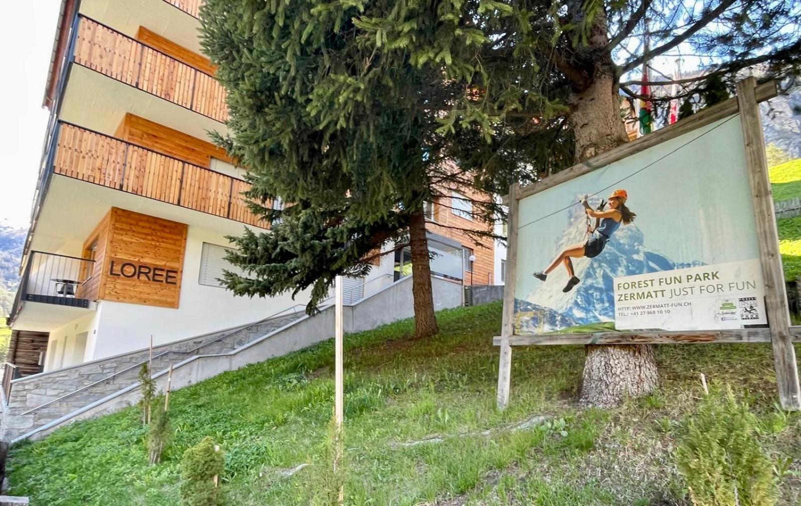 Studio Wolli - Stylish & Central - Steps To Matterhorn Gondola Zermatt Bagian luar foto