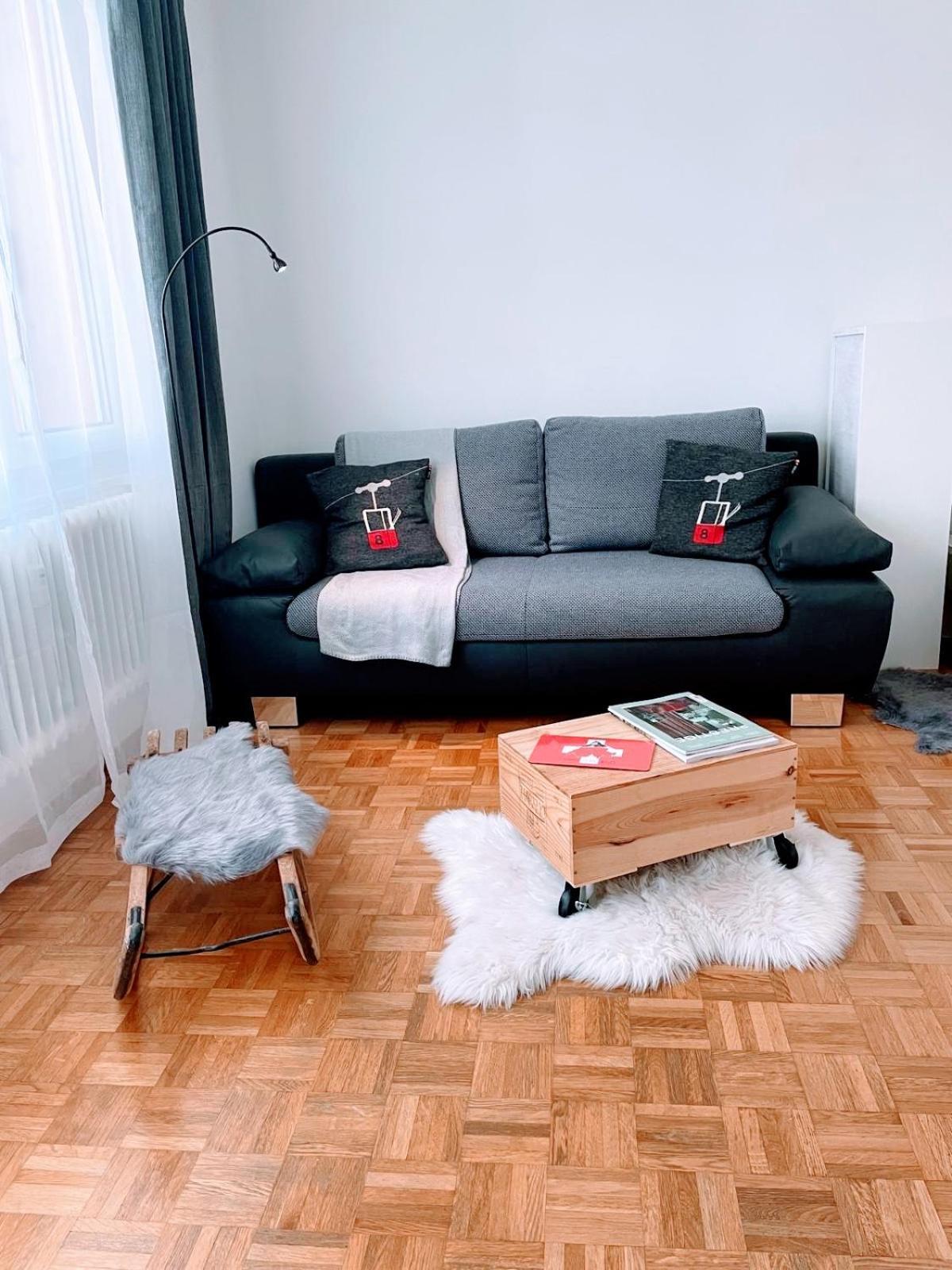 Studio Wolli - Stylish & Central - Steps To Matterhorn Gondola Zermatt Bagian luar foto